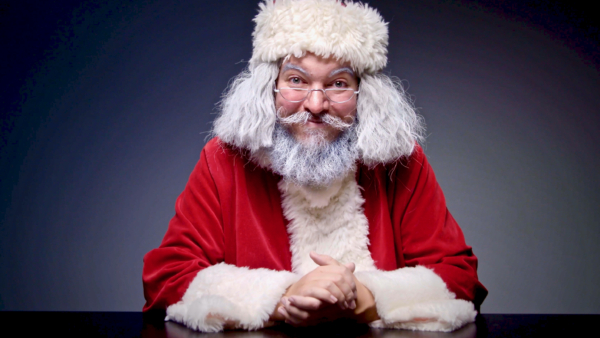 Santa Goes on Grindr